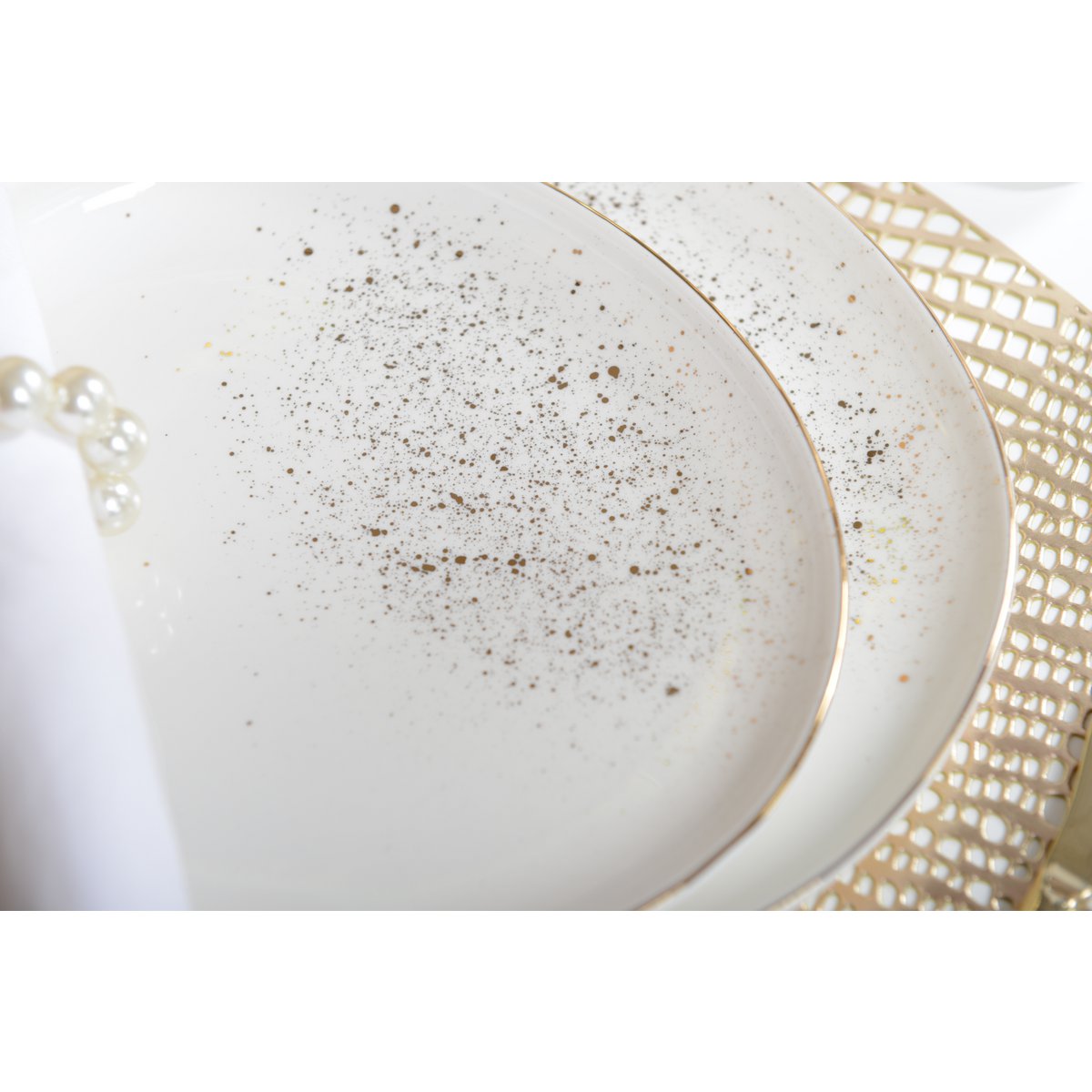 White oval dessert plate or flash or