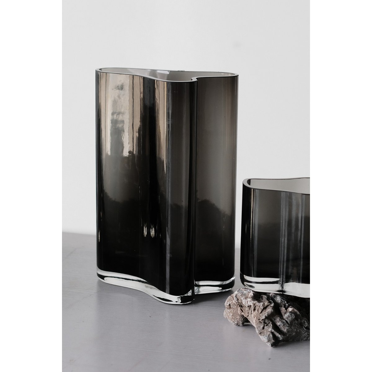 New modern design tall vase inspired by CORAL and Aalto, COR30GR