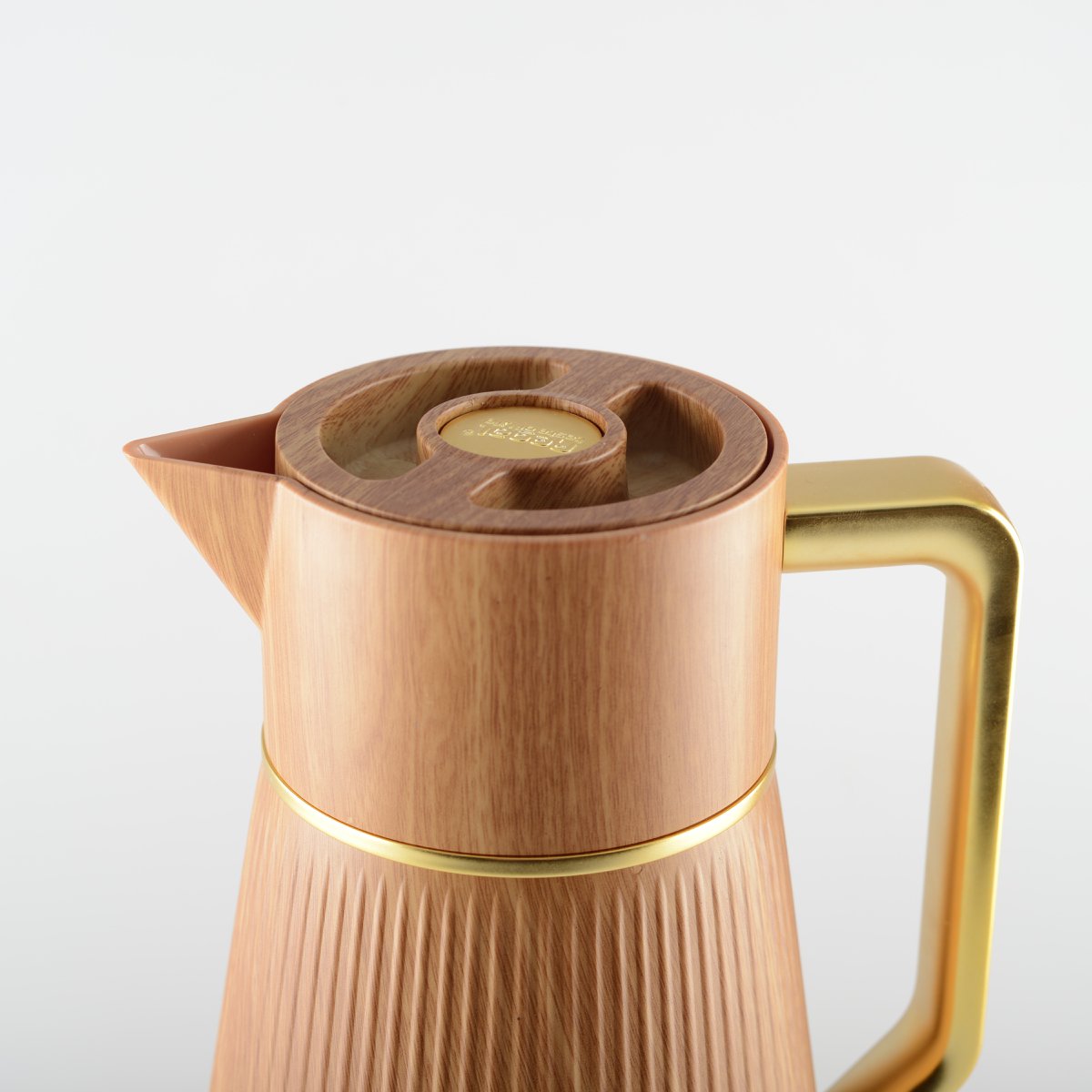 Wood coffee maker with golden handle 1L
