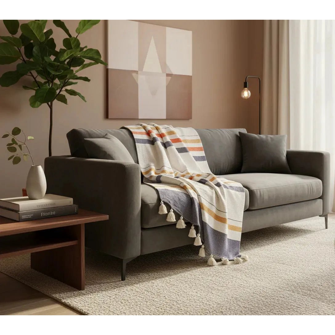 White Striped Plaid / Sofa Throw – with Fringes – 130x170 cm – Urbane Hide