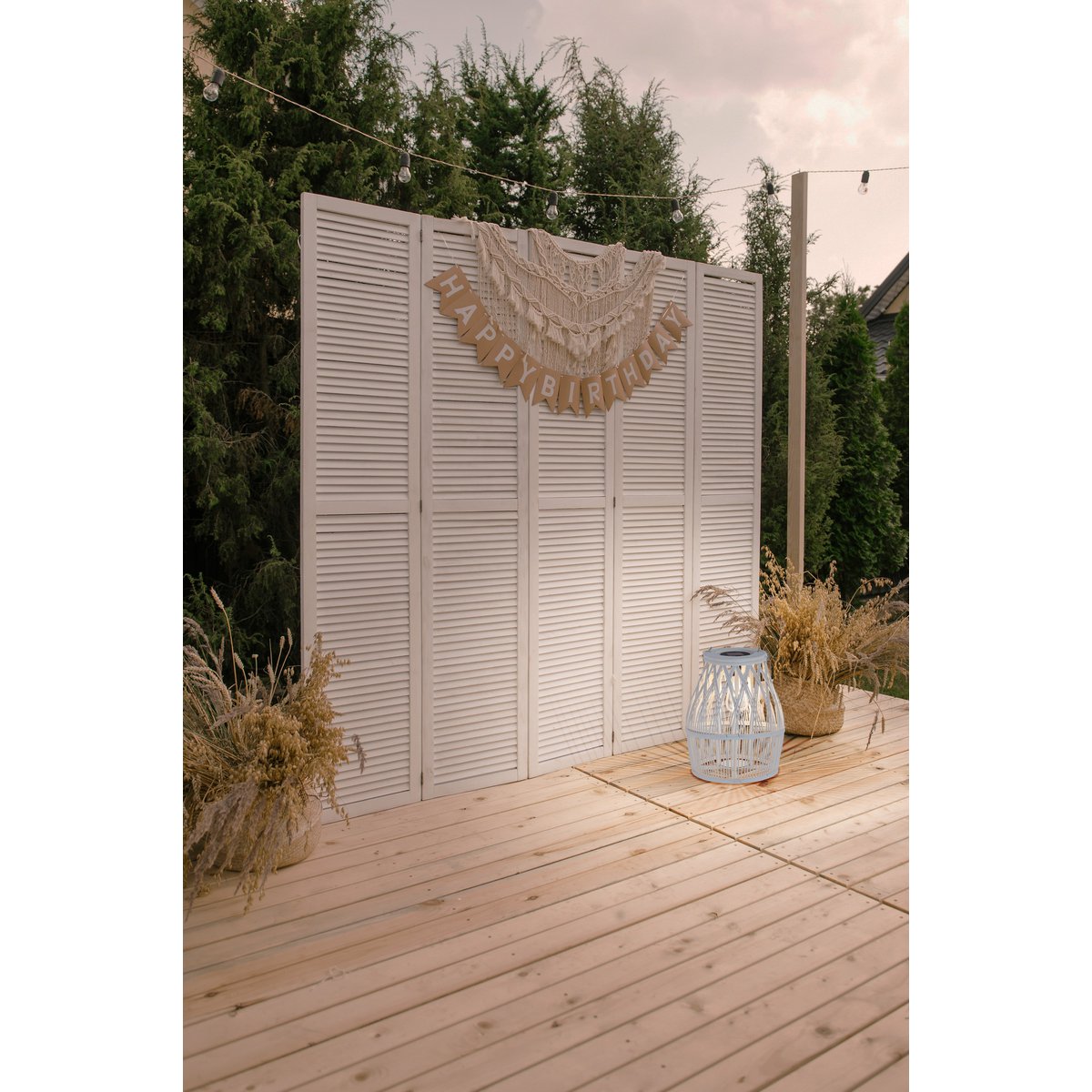 LED Solar-Dekoleuchte "Korbinian" für Garten und Terrasse aus Holz und Rattan in natur, Solar Lampe 34 cm hoch