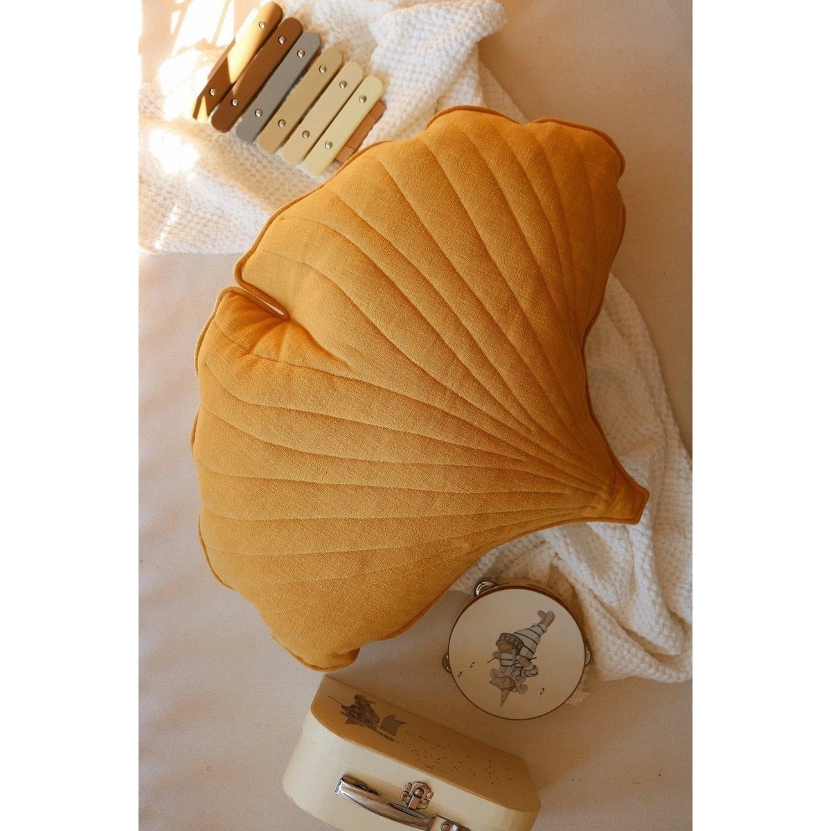 “Mango” Linen Ginkgo Leaf Pillow