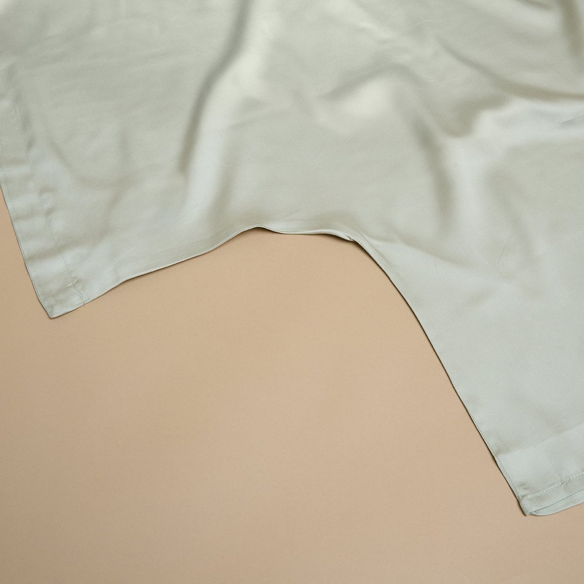 TENCEL™ – Påslakanset i Saten, Grågrön