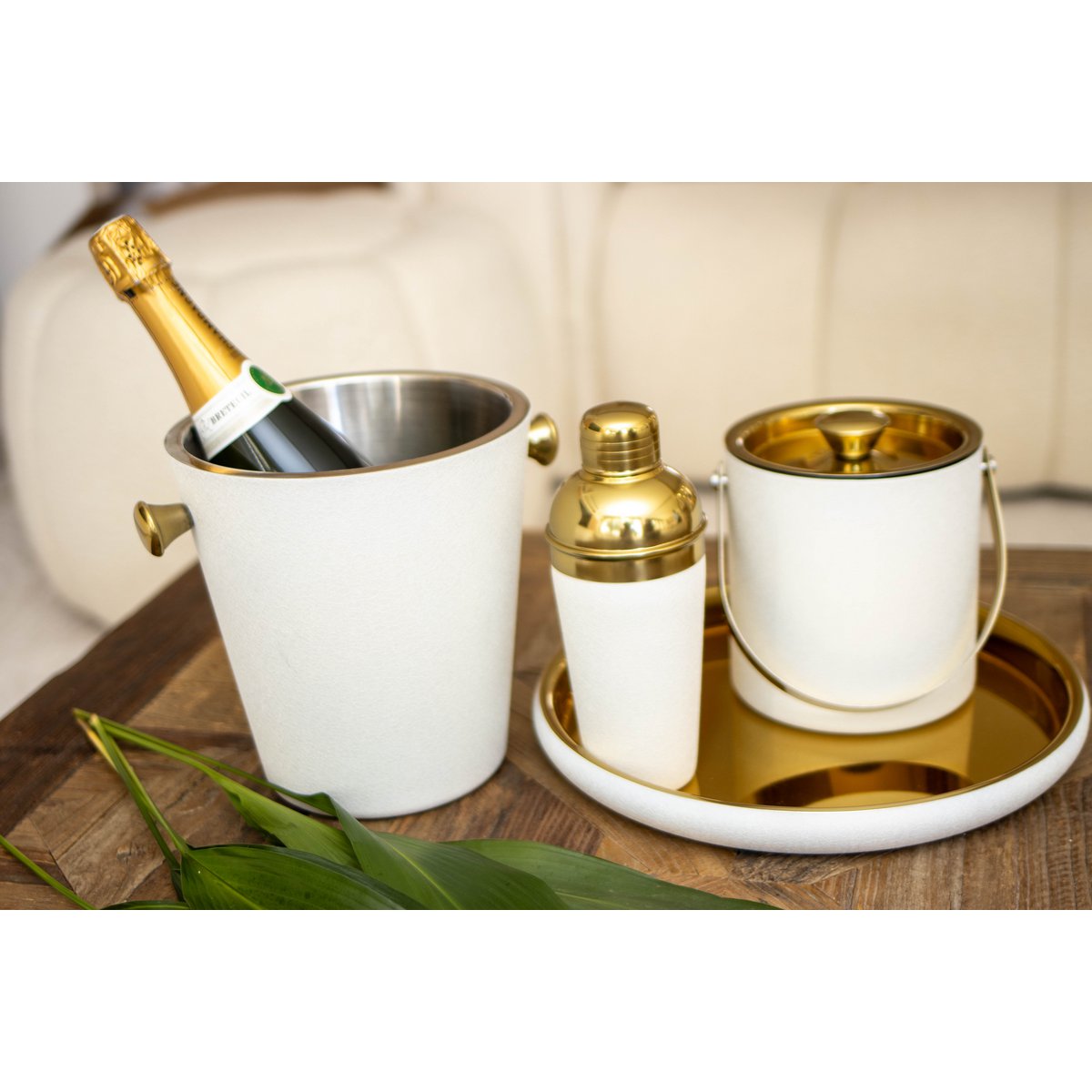 Ecru and gold champagne bucket 20.5x20.5x22cm