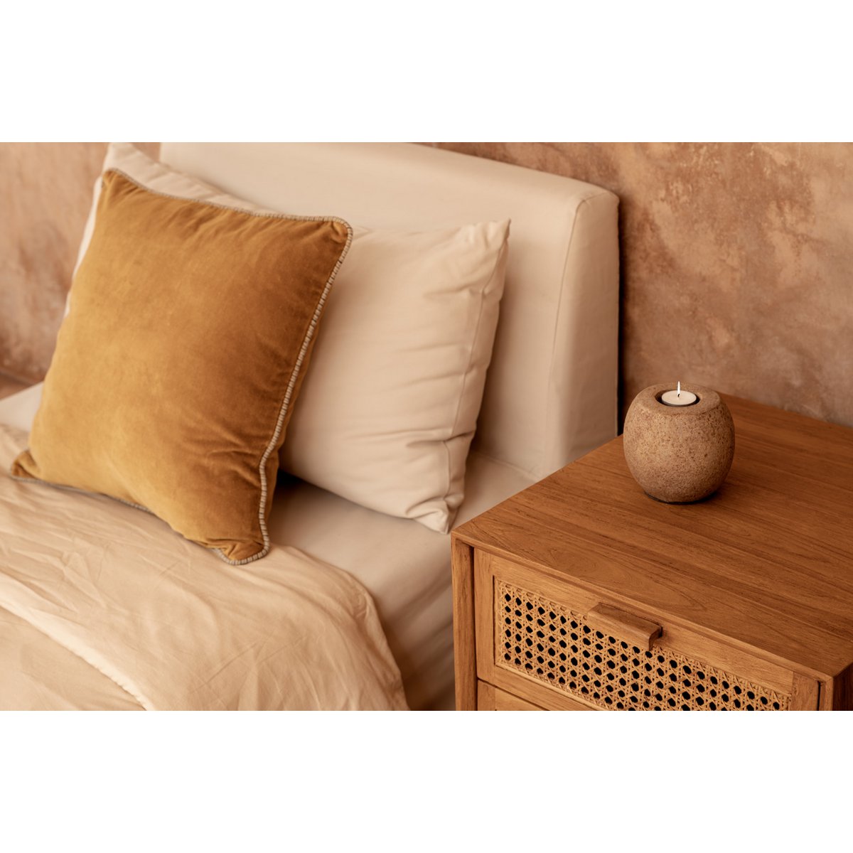 Kuddfodral Sammet Krossad - Senapsgul - 50x50