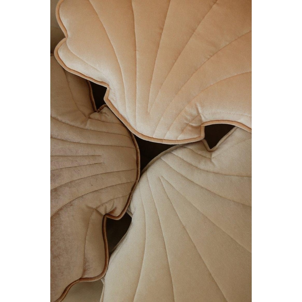 “Cream Pearl” Velvet Shell Pillow