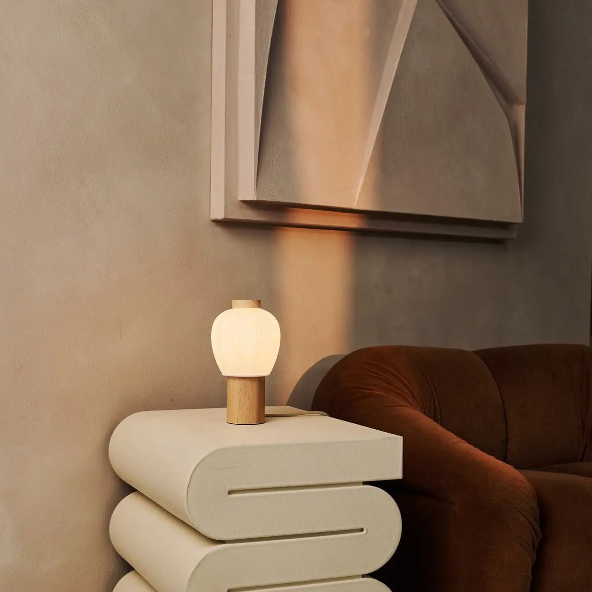 Lot Light Brown Wooden Lamp