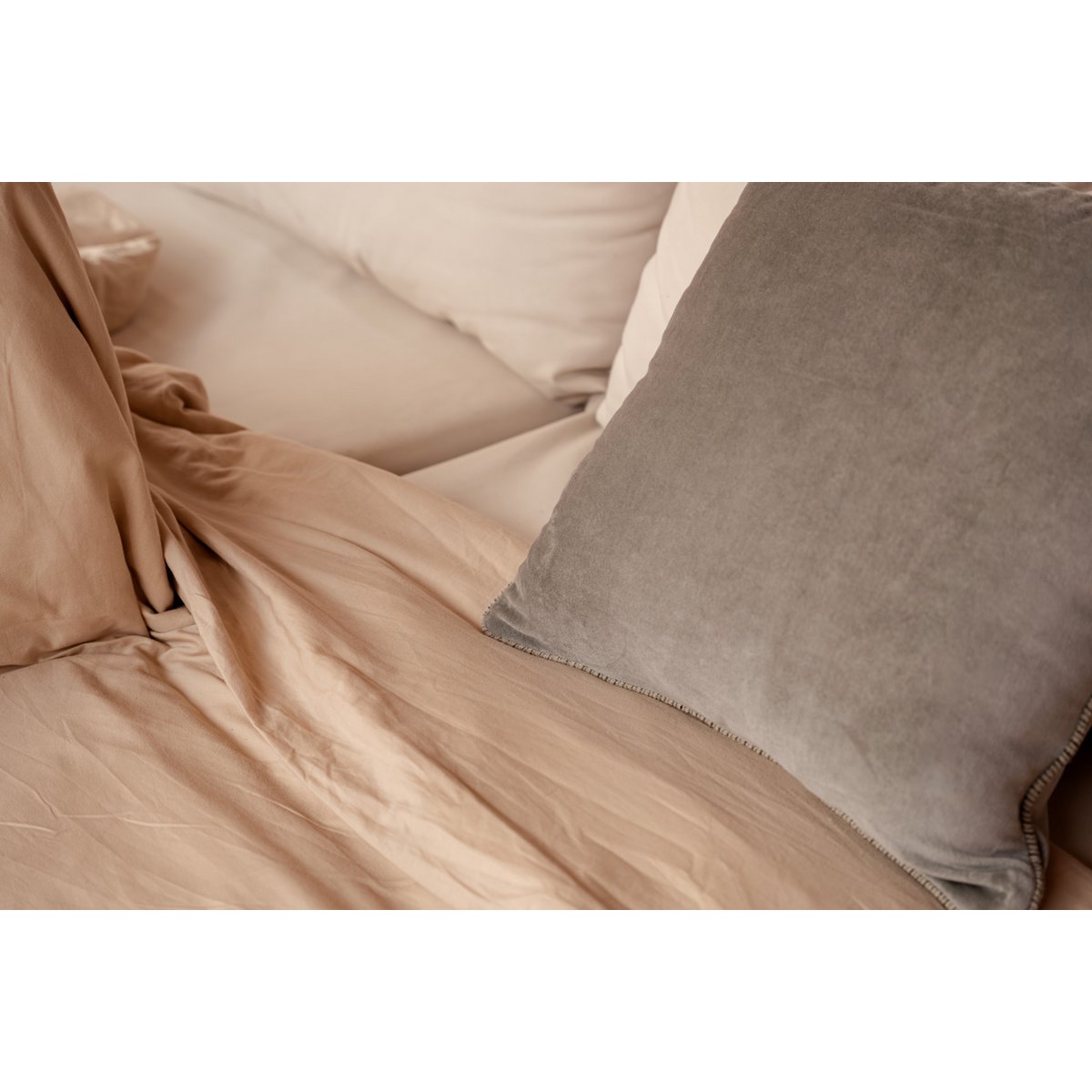 Örngott Velvet Crush – Grå – 50x50