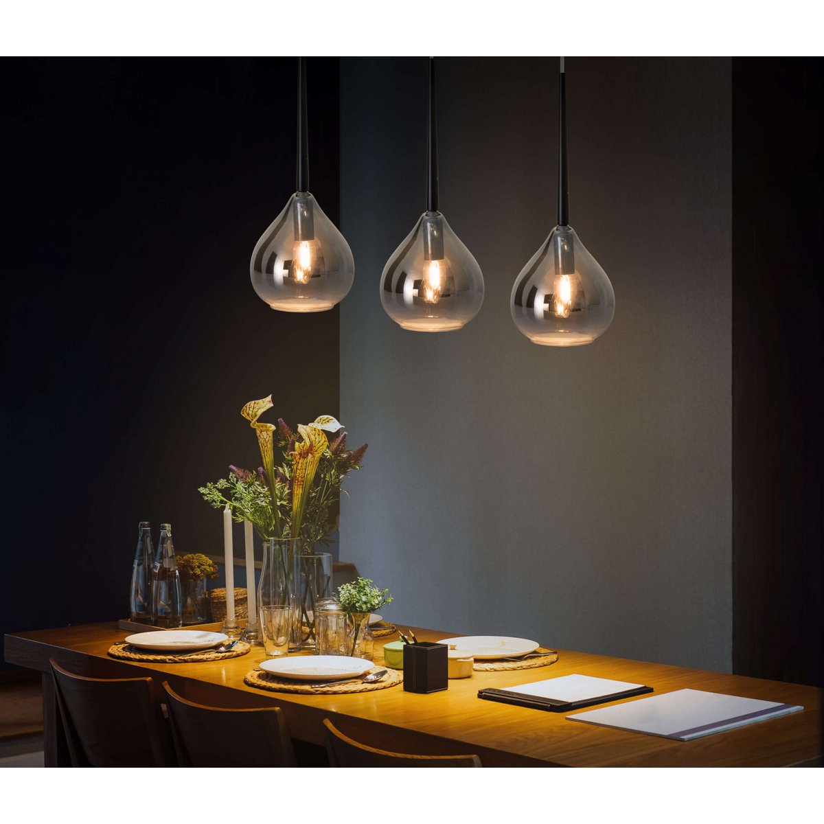 Pendant lamp "Vaso", hanging lamp made of metal and smoke glass in anthracite, with E14 version, for dining room, living room, hall or office, with an Øvon 16 cm