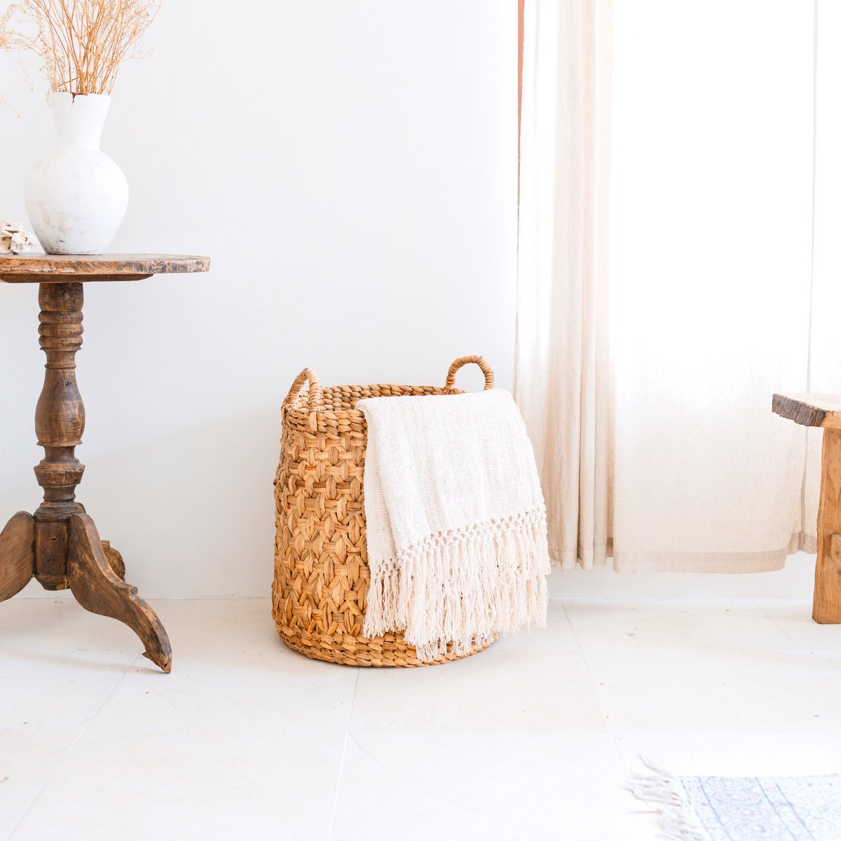 Round Woven Laundry Basket – Boho Plant Basket – Laundry Hamper Brown – Large Basket Made of Water Hyacinth RAJA (3 sizes Ø 35/40/50 cm)