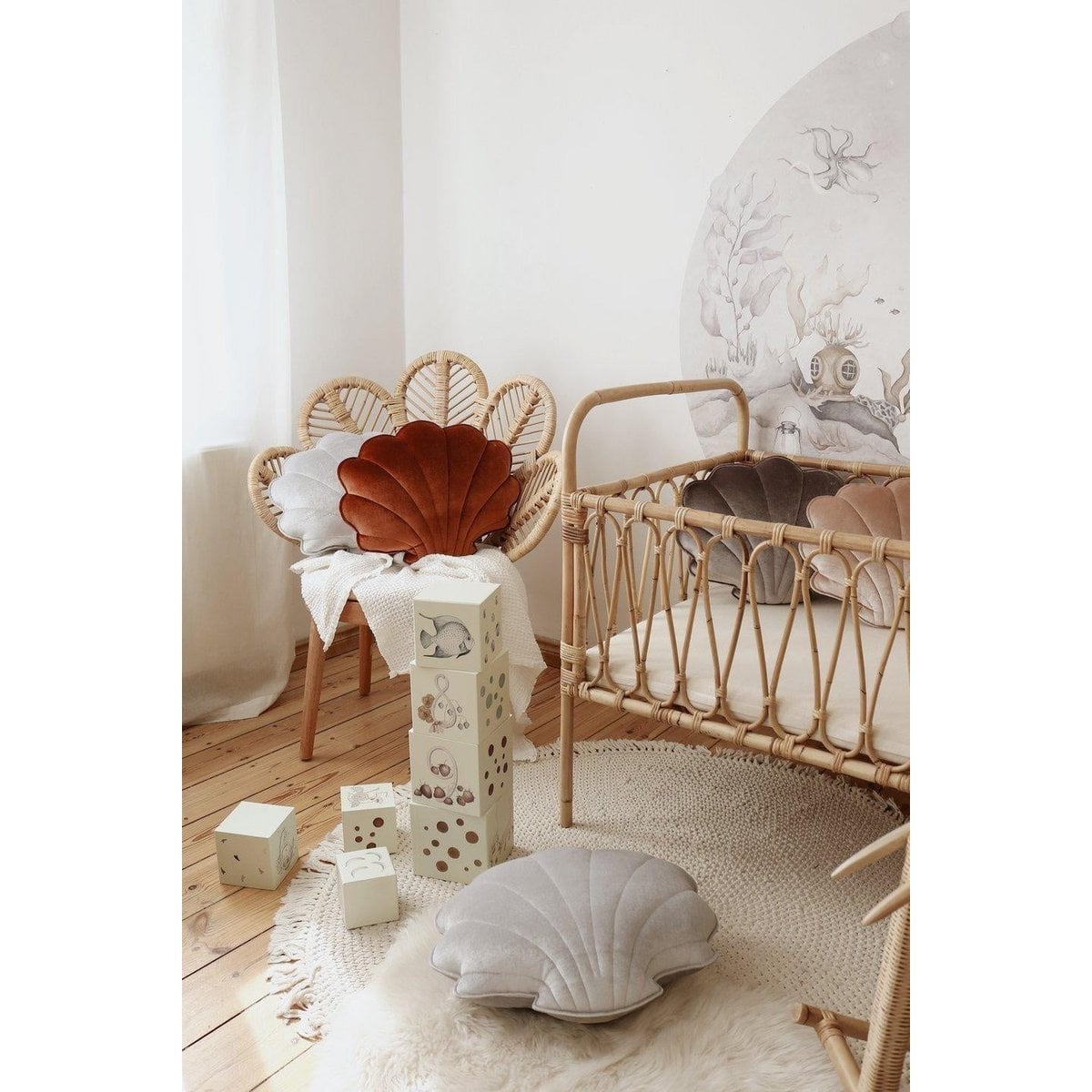 "Copper Pearl" sammetskudde skalformad