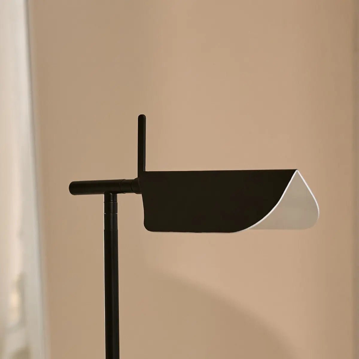 Marcello Black Metal Dresser Lamp