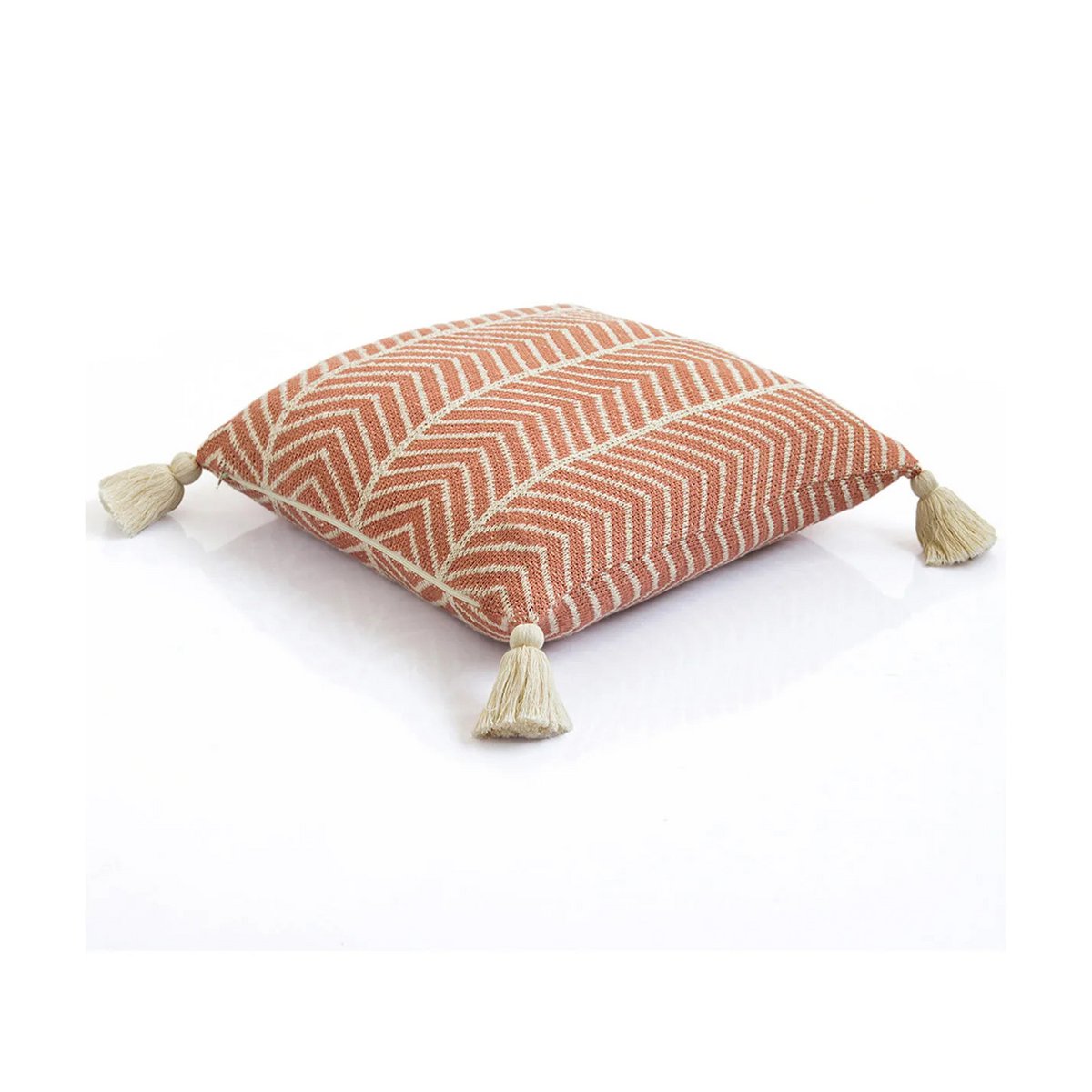 Soft Coral – Cushion Cover / Kussenhoes – Chevron Knit with Tassels – 45×45 cm – Urbane Hide