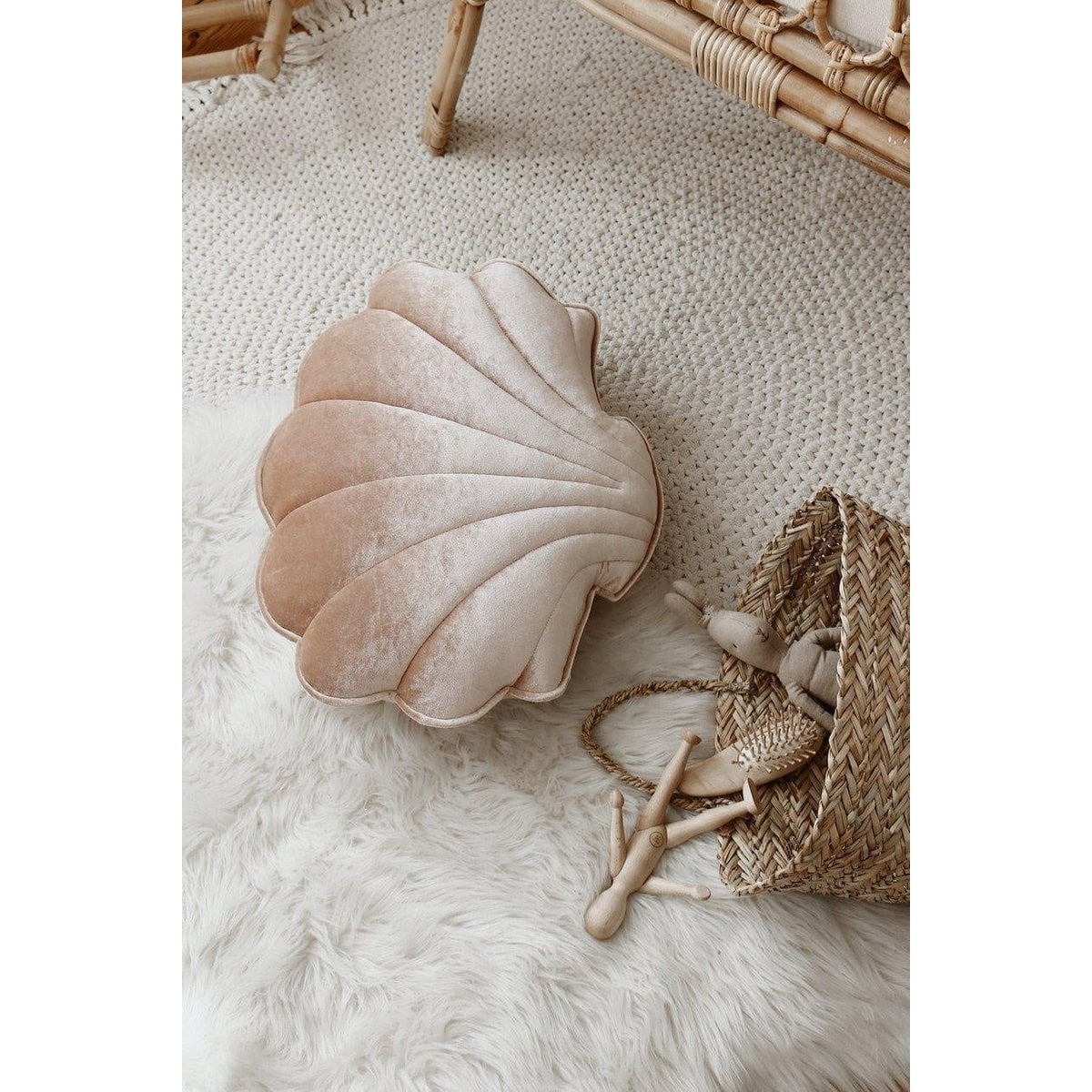 “Beige Pearl” Velvet Shell Pillow