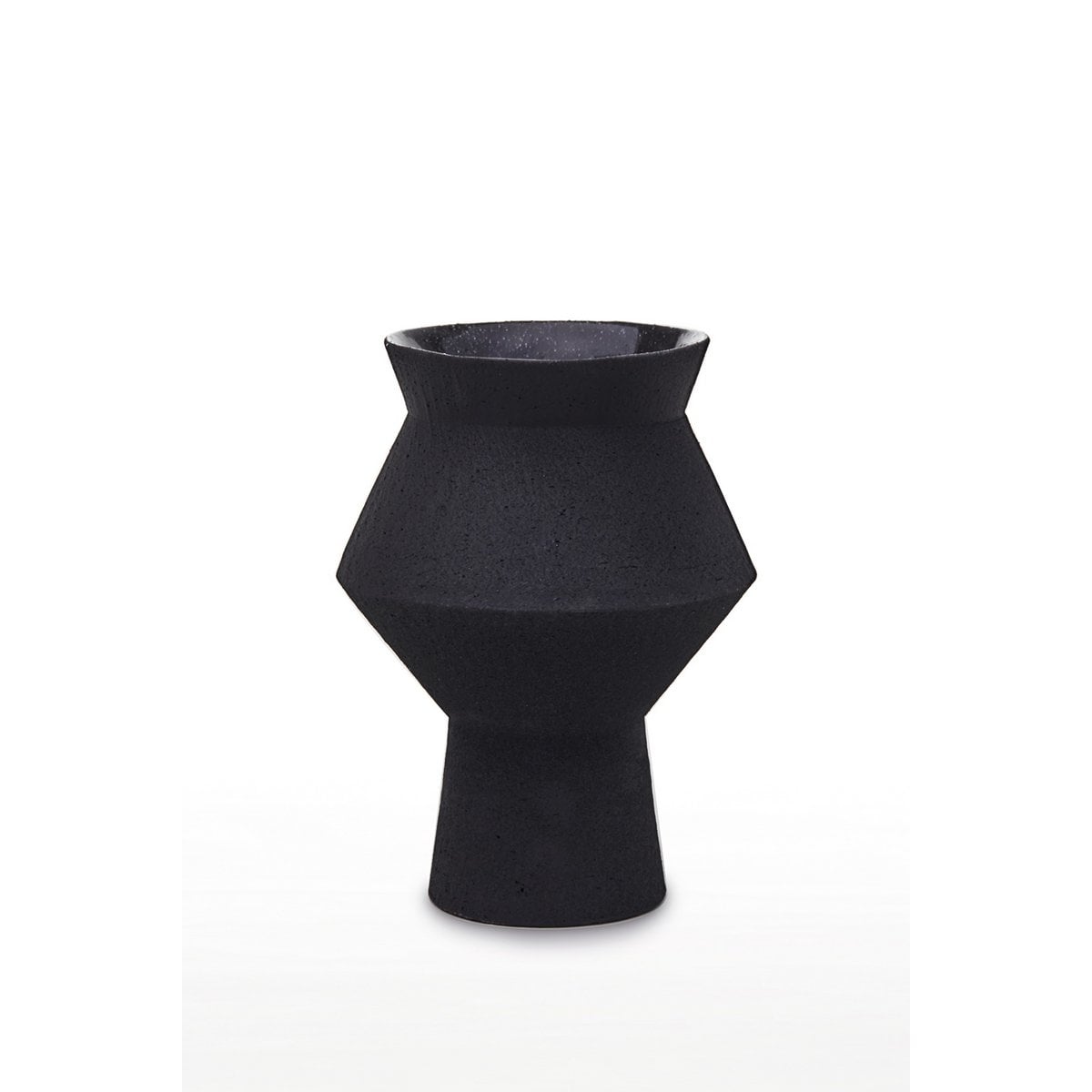 jaggy angular round vase in ceramic: CUZCO 27ZW