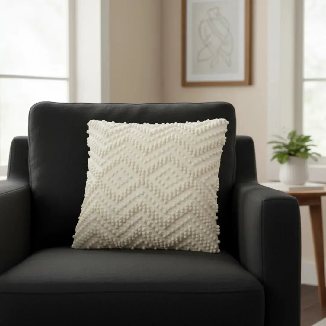 Soft Cream Cushion Cover / Kussenhoes – Tufted Pattern – 45x45 cm – Urbane Hide