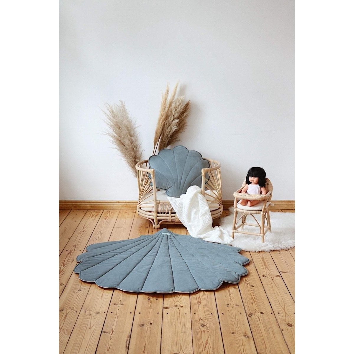 “Grey Mint” Velvet Shell Pillow