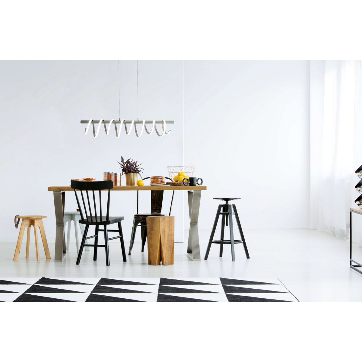 LED-pendellampa "Belleza", modern pendellampa i metall och plast i matt nickel och vitt, med fasta inbyggda LED-lampor, 100 cm lång. Den perfekta belysningen för vardagsrum, matsal eller kök.