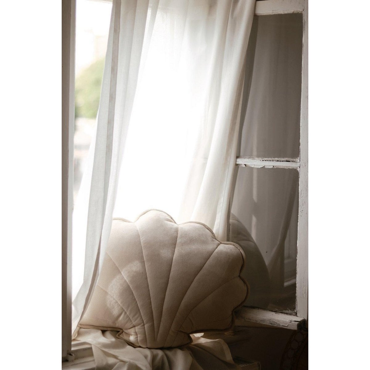 “Cream” Velvet Shell Pillow