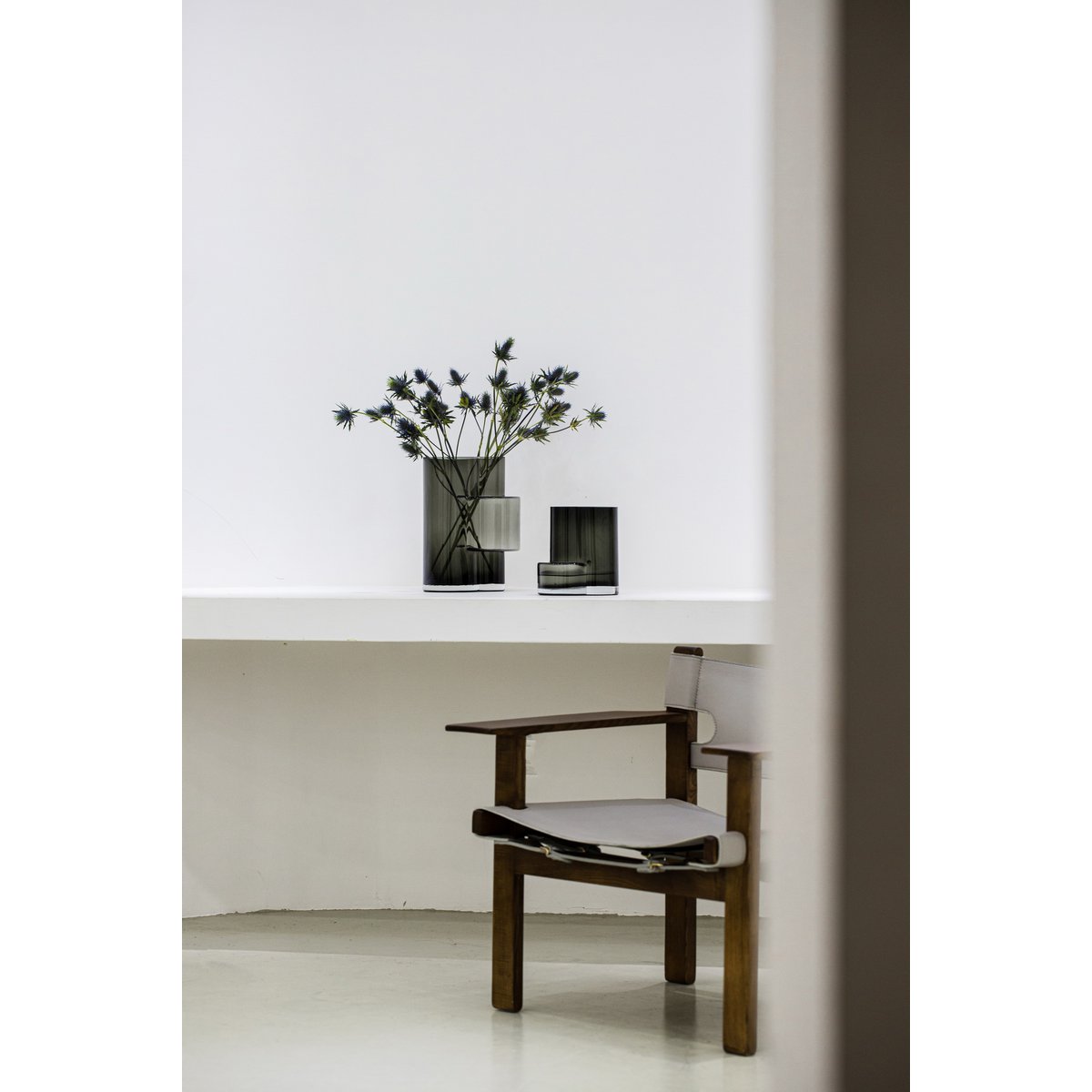 Glasvas i toppmodern design med konstruktivistisk touch, FUSIO 20 Grey