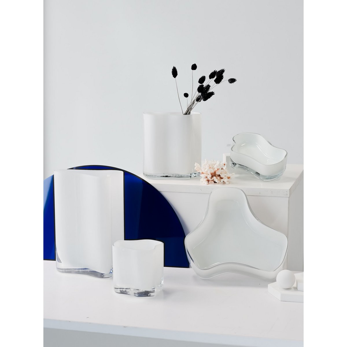 New modern design large bowl or plate, inspired by CORAL and Aalto, COR08WH