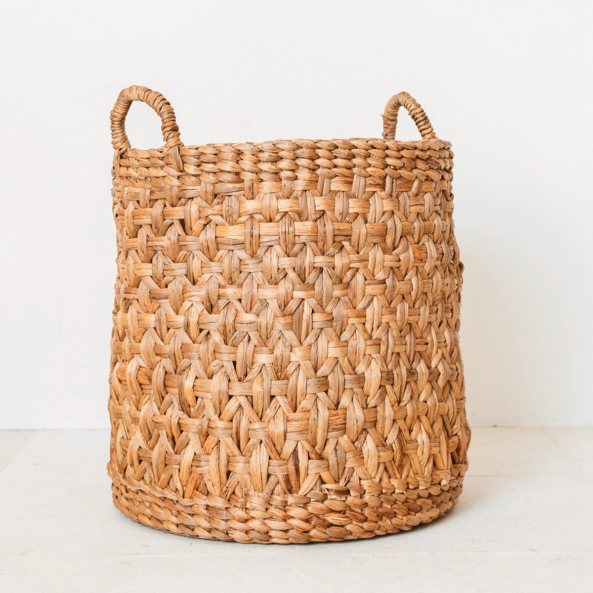 Round Woven Laundry Basket – Boho Plant Basket – Laundry Hamper Brown – Large Basket Made of Water Hyacinth RAJA (3 sizes Ø 35/40/50 cm)