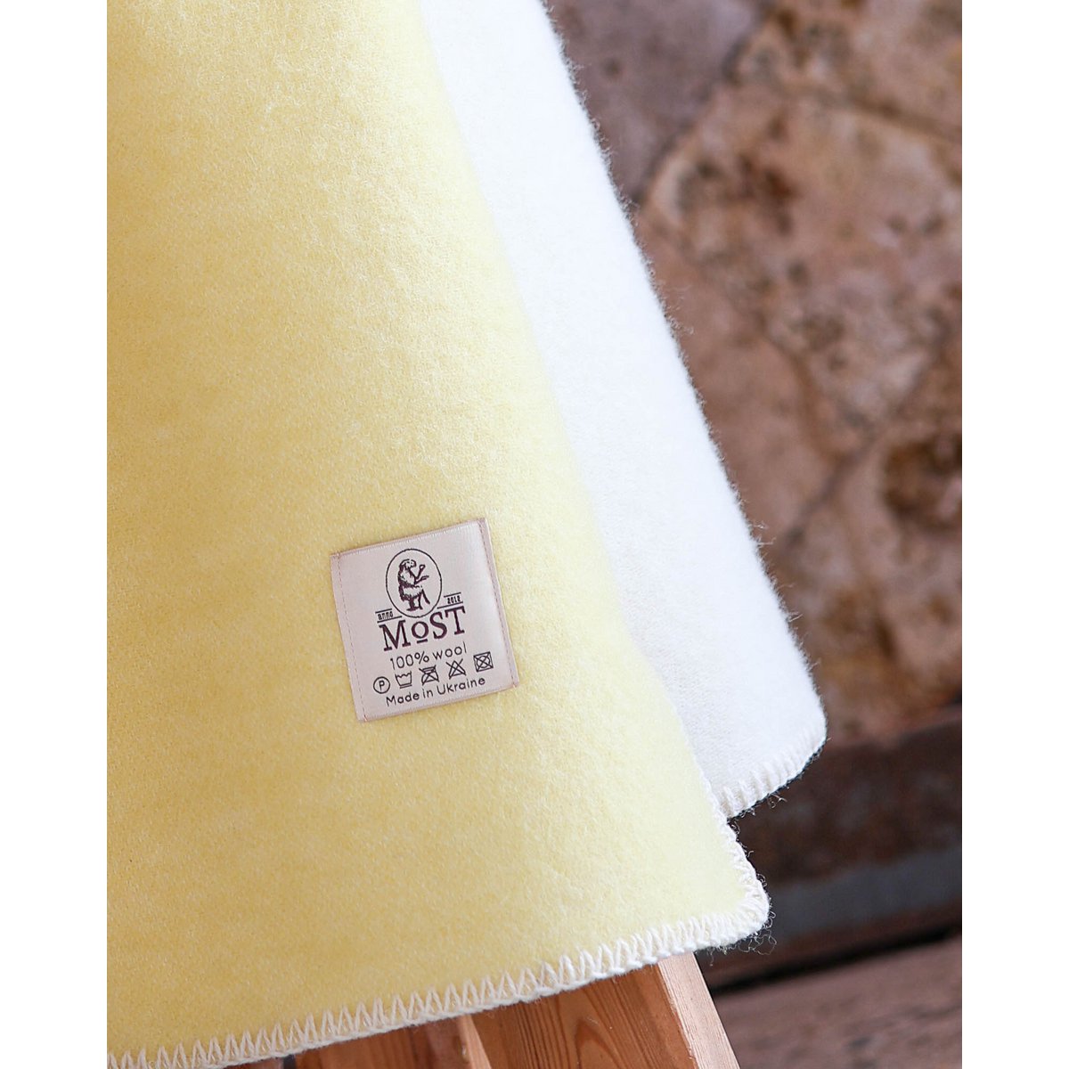 Woolen bed Blanket LEMON