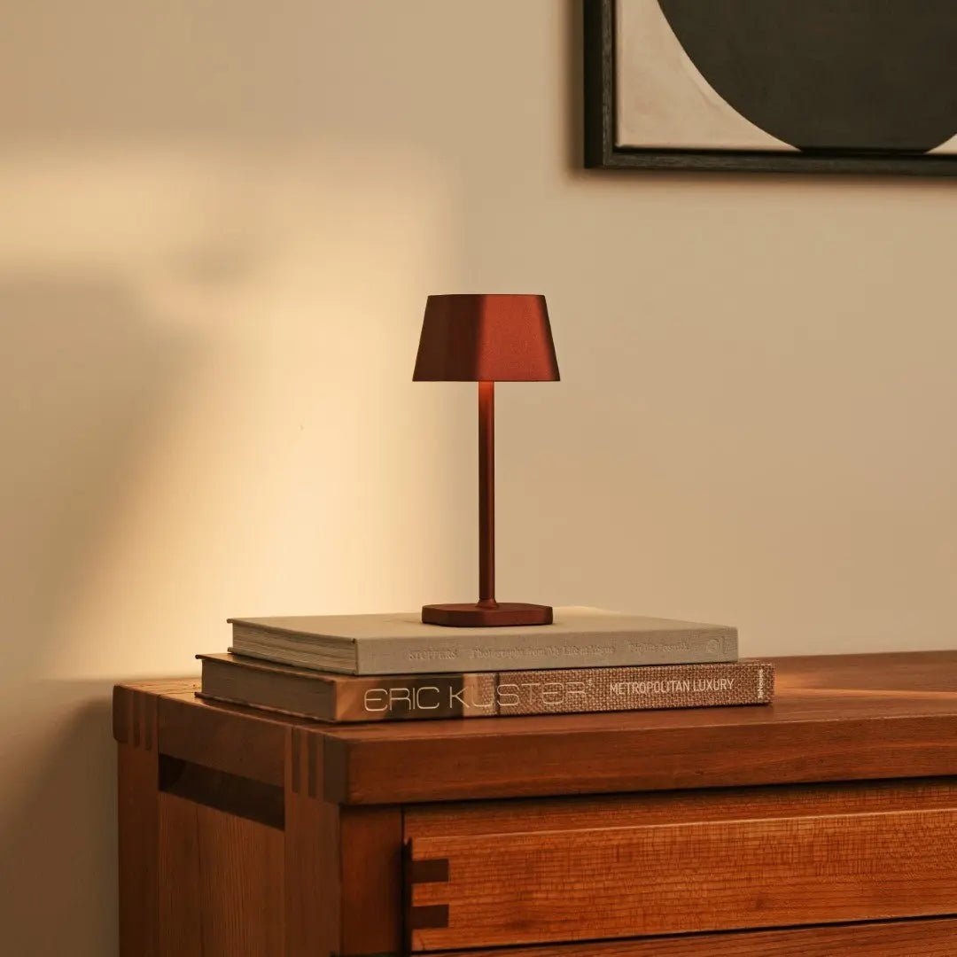 Ava Bronze uppladdningsbar bordslampa