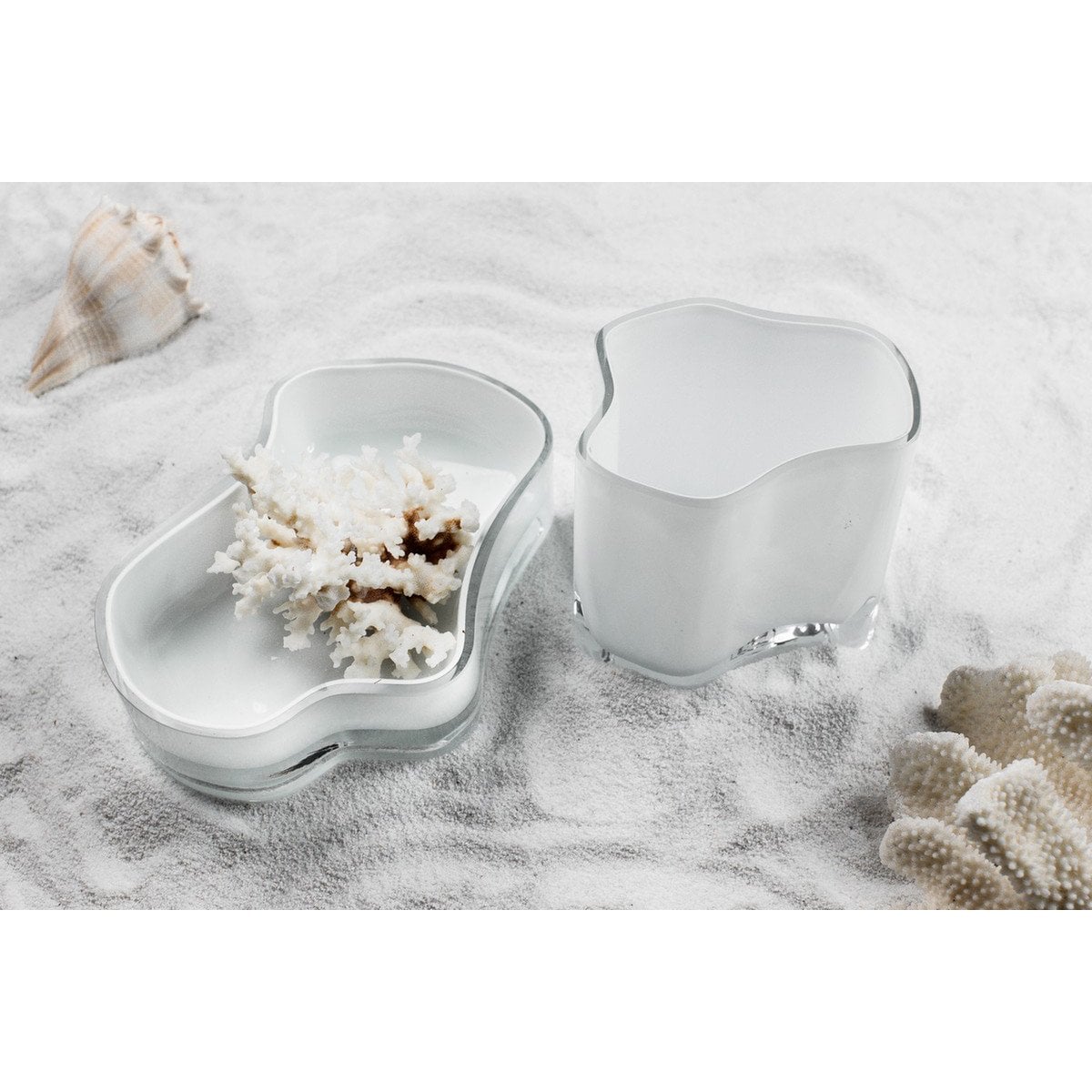New modern design large bowl or plate, inspired by CORAL and Aalto, COR08WH