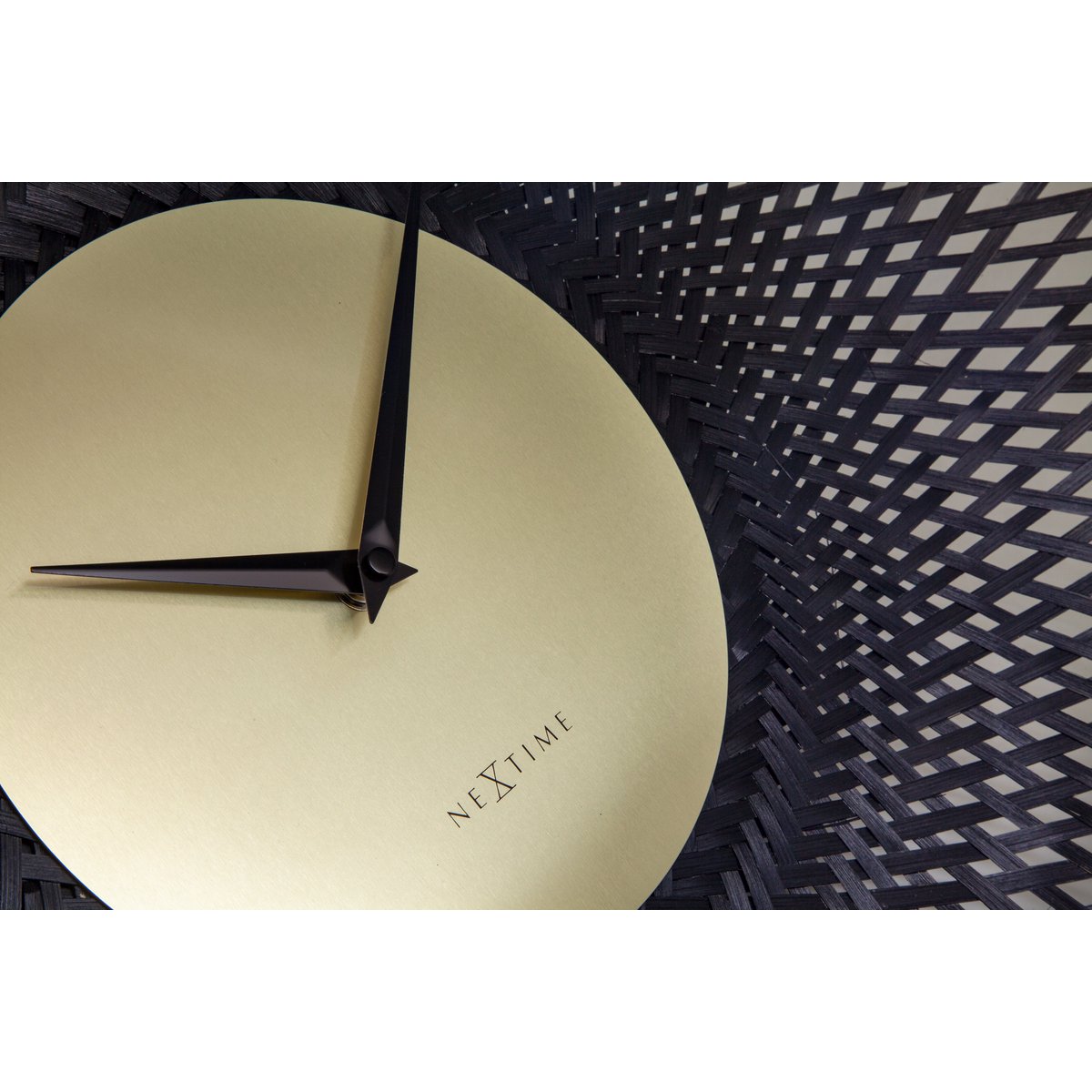 Väggklocka 60cm-Tyst-Brun/Svart-Bambu-NeXtime 'Vortex'