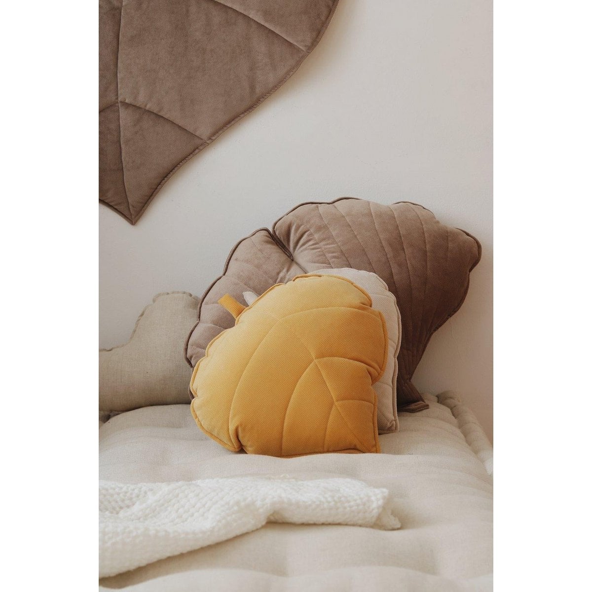 “Honey” Velvet Leaf Pillow
