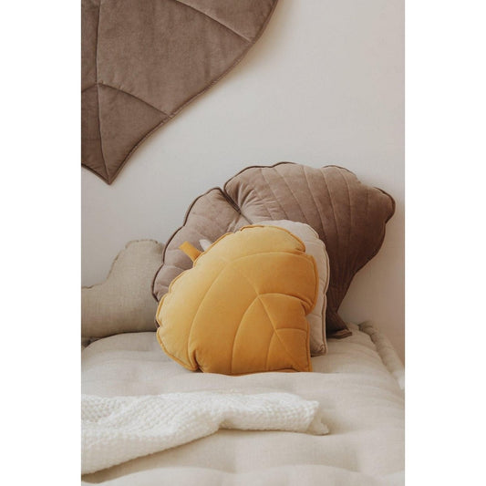 “Honey” Velvet Leaf Pillow