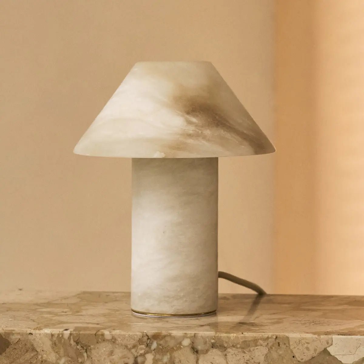 Eleonora Alabaster Lamp