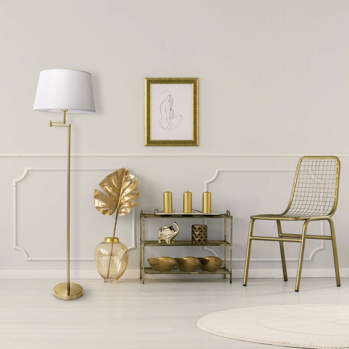 Golvlampa "Bologna" höjd 158 cm av metall i matt mässing, Beier Textalspreul, E27