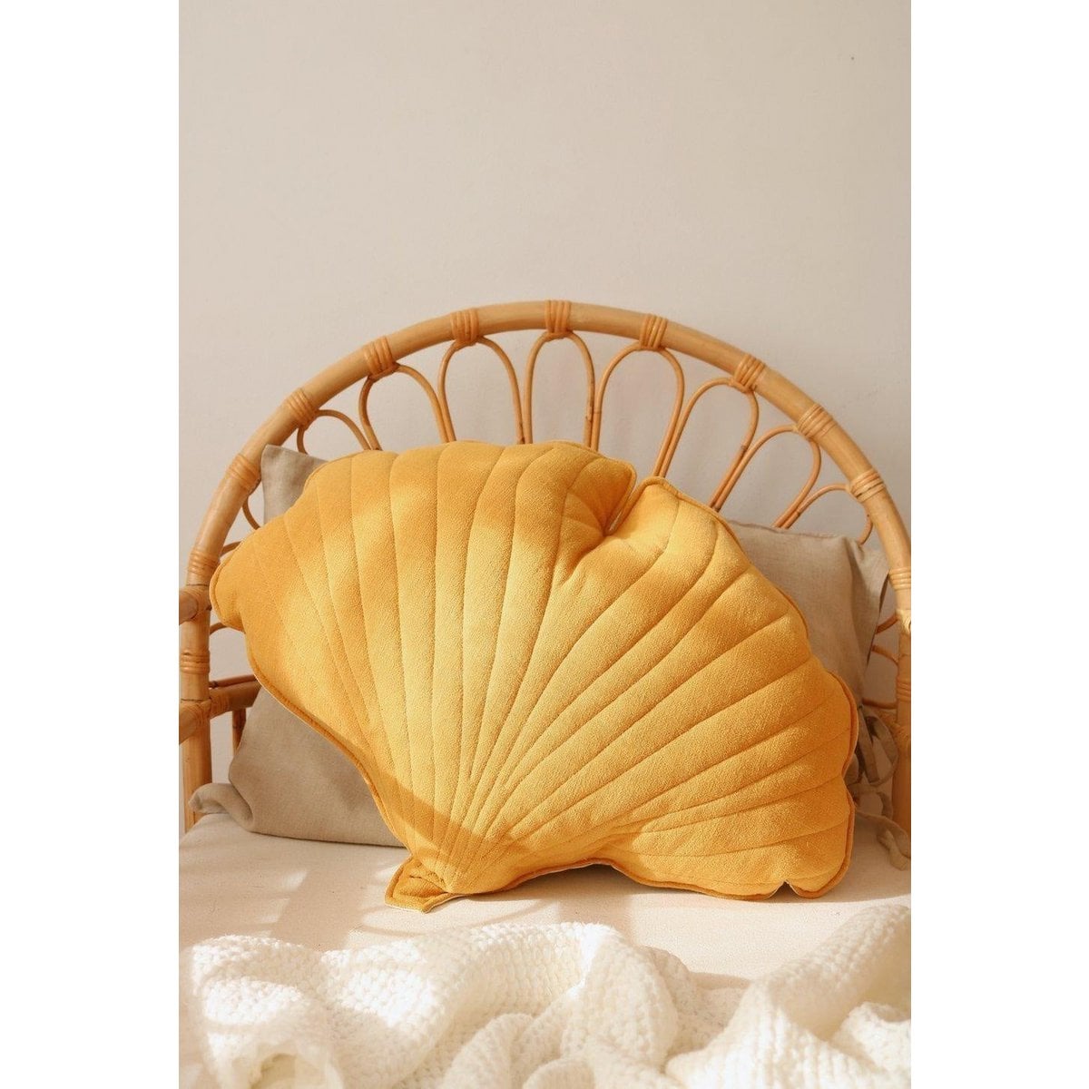 “Mango” Linen Ginkgo Leaf Pillow