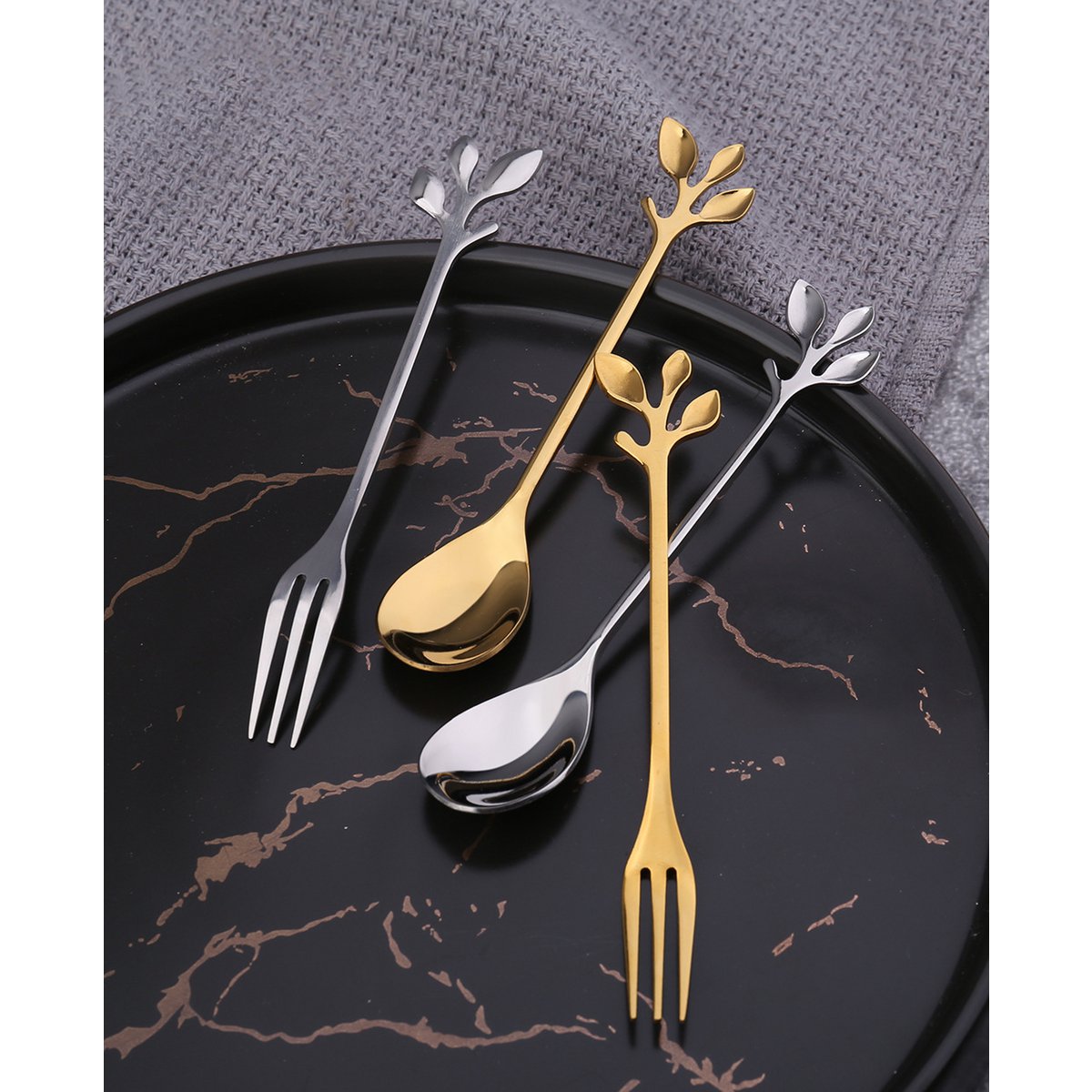 Assorterade silverdessertgafflar med blad - set om 6