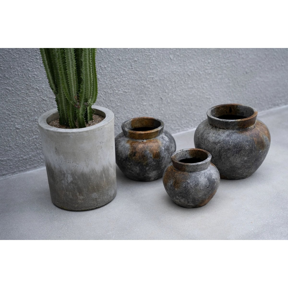 The Funky Vase - Antique Grey - L