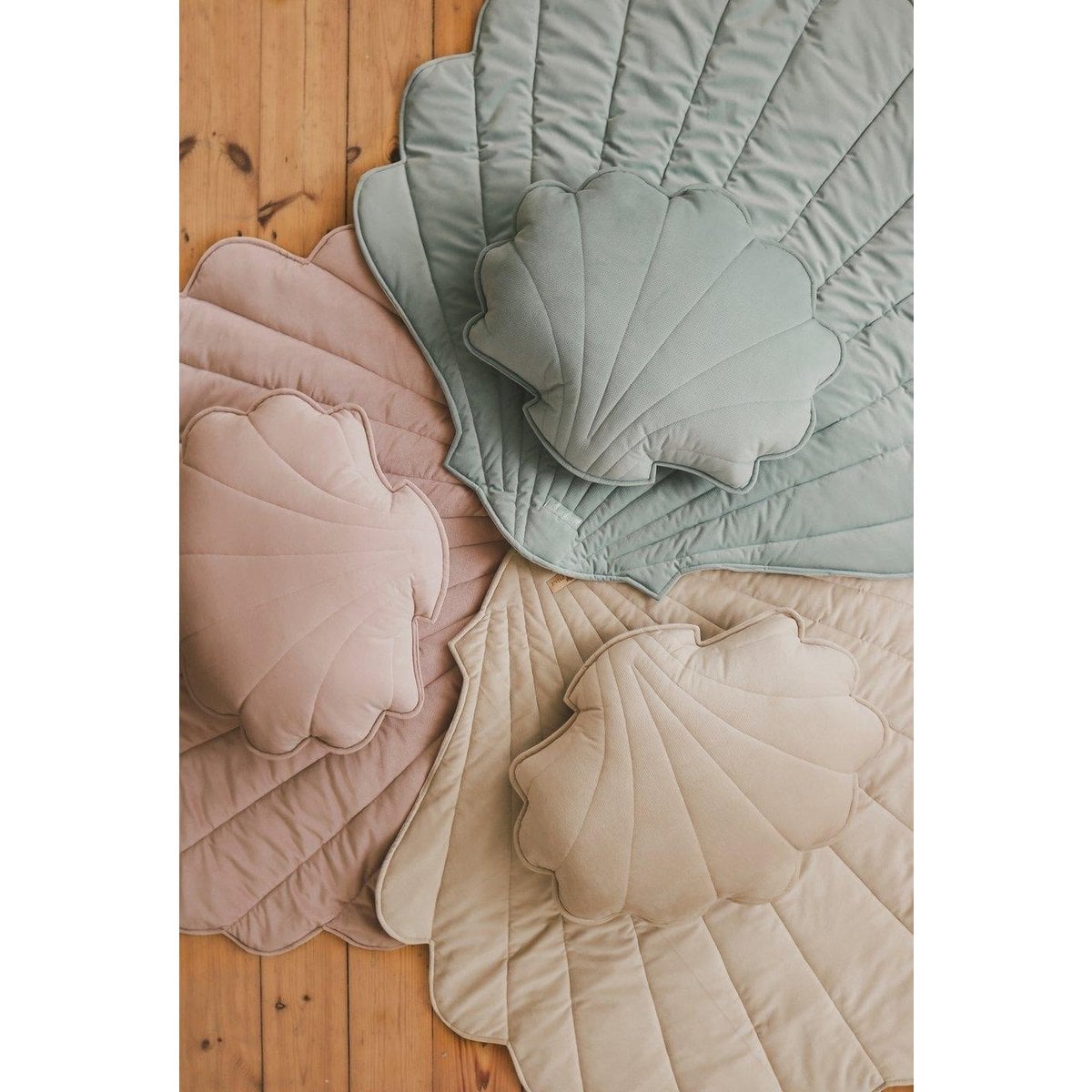 “Powder Mint” Velvet Shell Pillow