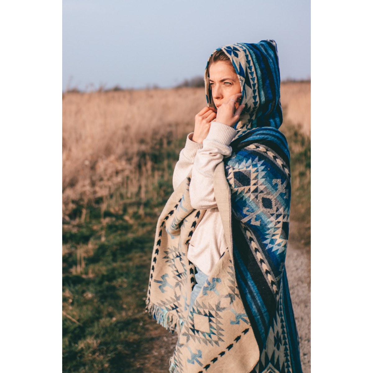 Alpaca Poncho Native Pattern | Poncho Shuar Blue