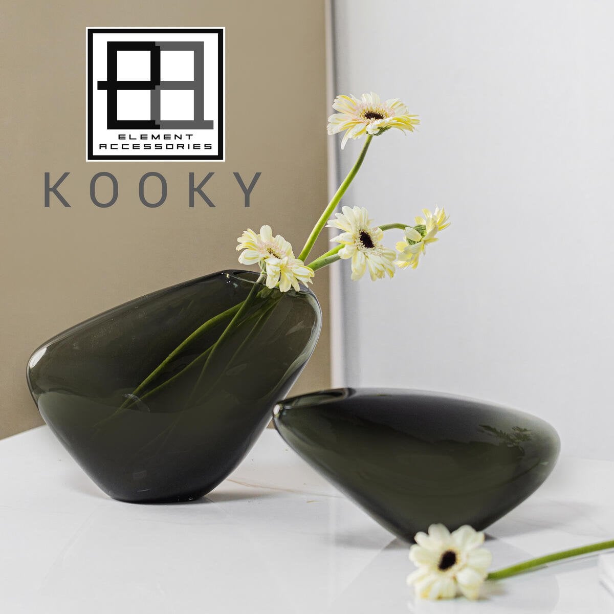 Innovative design vase, pebble-like organic shape, KOOKY21GR