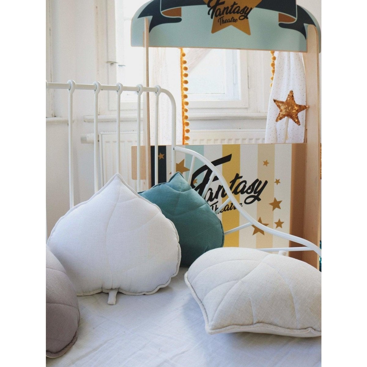 “White” Linen Leaf Pillow