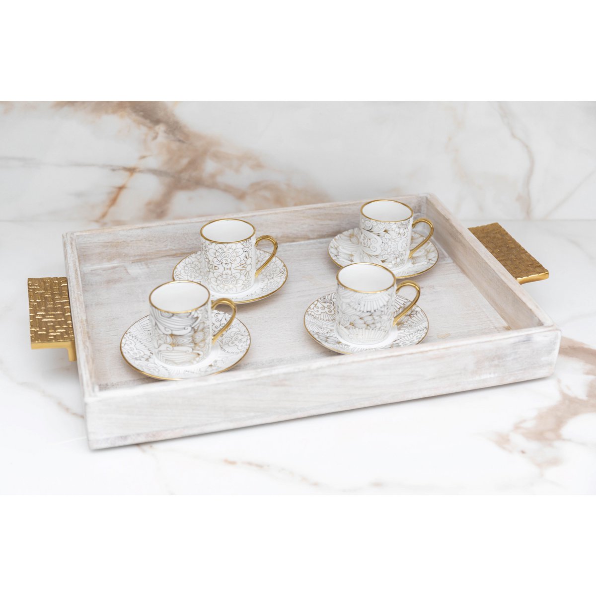 Teasy cups with white saucers abstract - set of 4