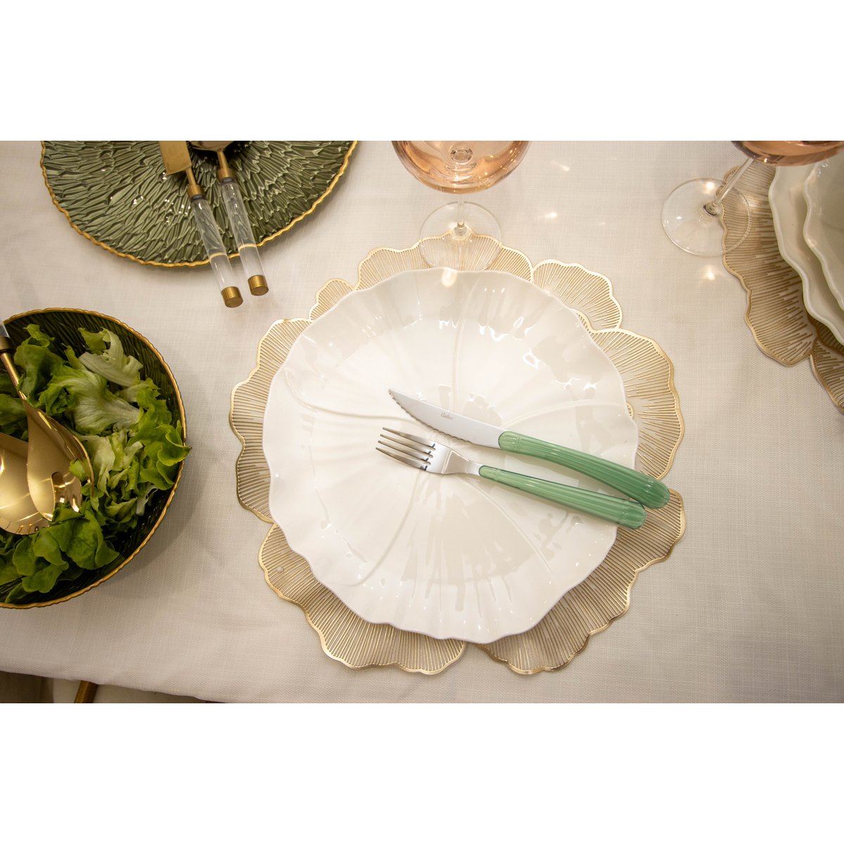 Household 24 pieces in silver with green handle
