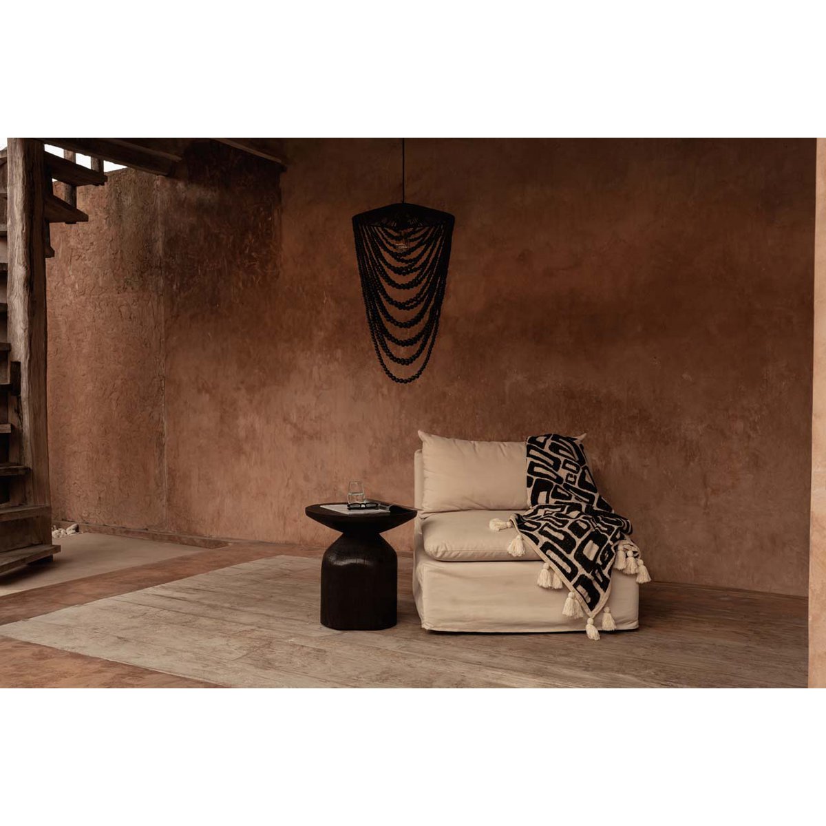 The Wooden Bead Chandelier - Black - L
