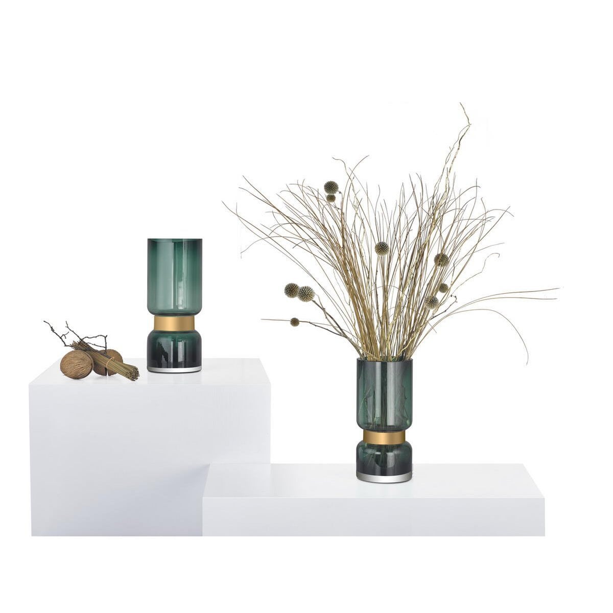 Retro futurist, luxury green glass vase with gold TRI 28 GE