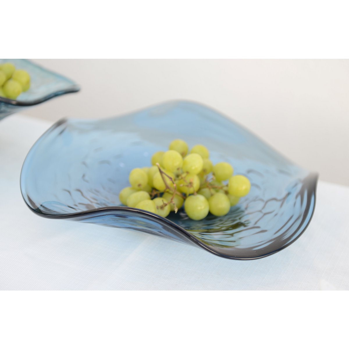 Blue glass decorative cut 30x30x6.5cm