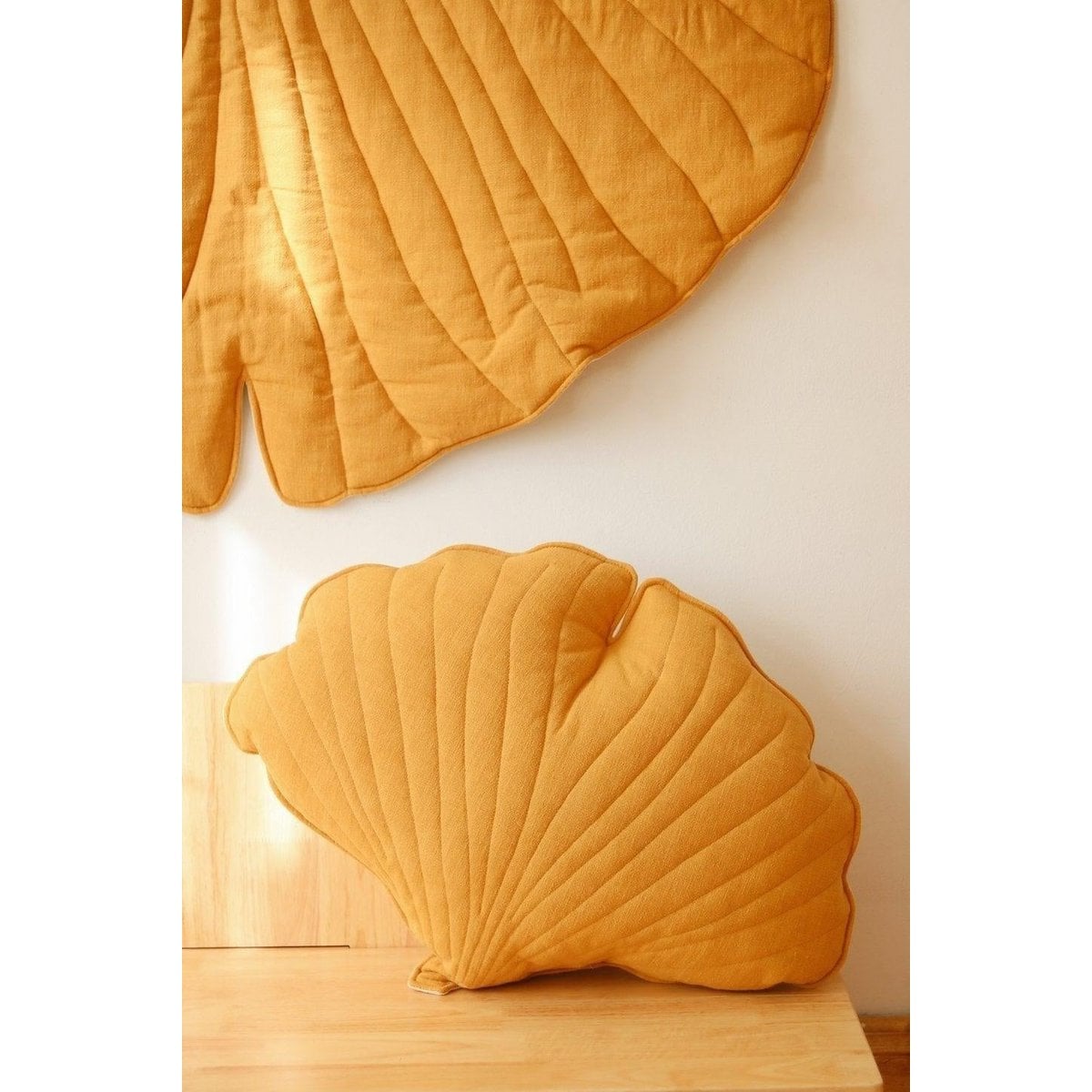 “Mango” Linen Ginkgo Leaf Pillow
