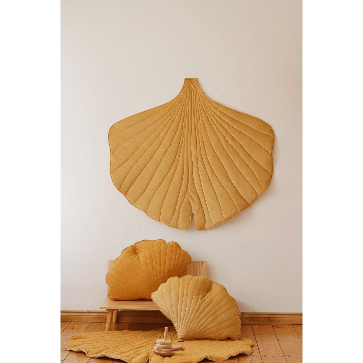 “Honey” Velvet Ginkgo Leaf Pillow