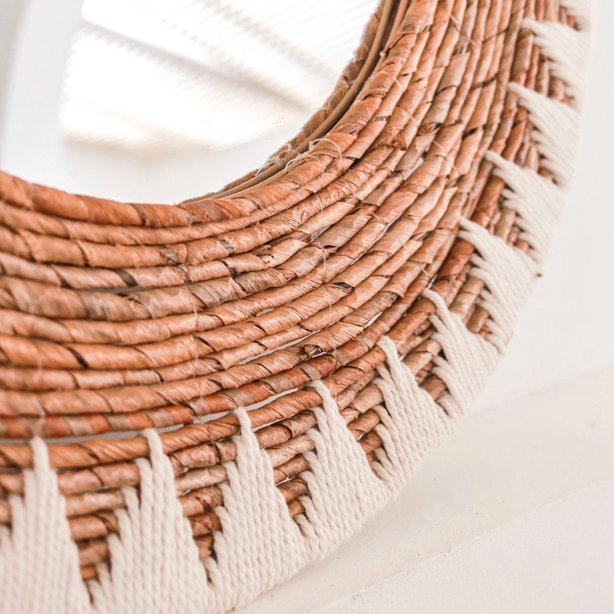 Rund Boho-spegel 60 cm | Handgjord vävd väggspegel AWAN | Väggdekoration med mönster av bomullsrep