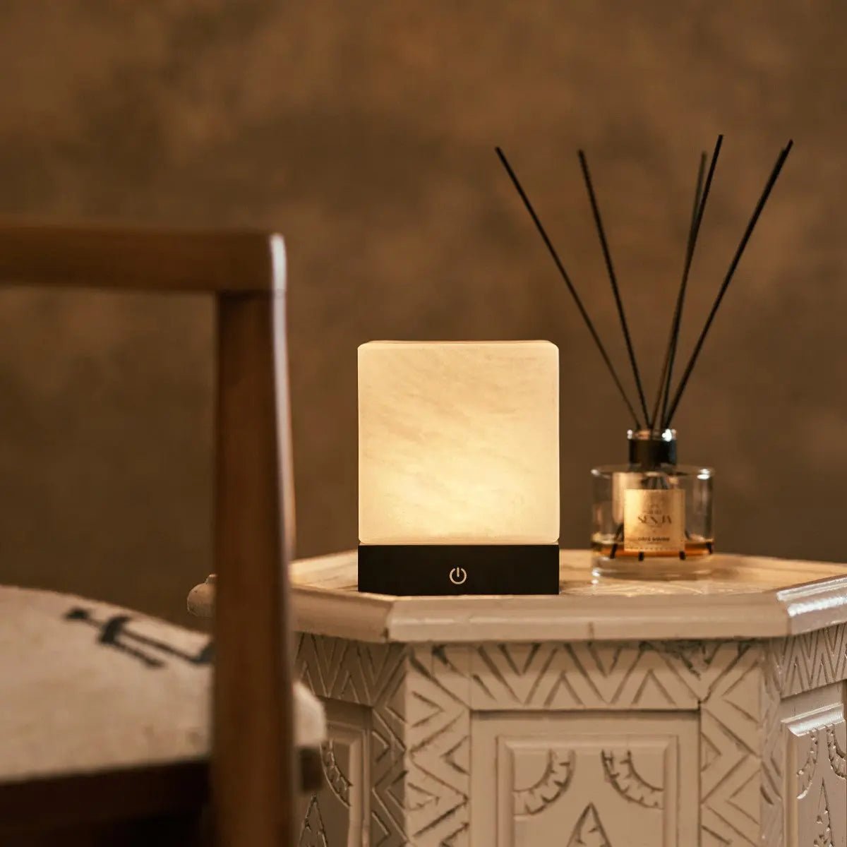 Yce Black Cordless Wooden Lamp